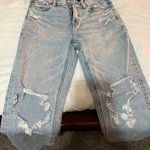 NWOT - American Eagle Outfitters Light Blue Distressed Boyfriend Jeans